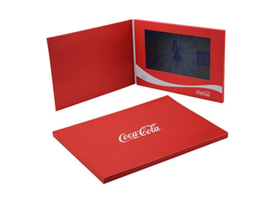 Buon prezzo Nuova tecnologia vendita calda Coca-Cola stampa su misura 4C video brochure LCD 7 schermo video pollice in carta brochure in linea