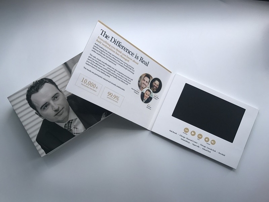 Goede prijs Kaartproducttype 7 inch TFT-scherm videobrochure lcd videobrochure met op maat gemaakte video voor technologische demonstratie online